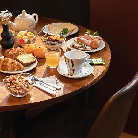 Bristol, Hotel Le Puy-en-Velay