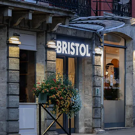 Western Le Bristol ホテル 3*