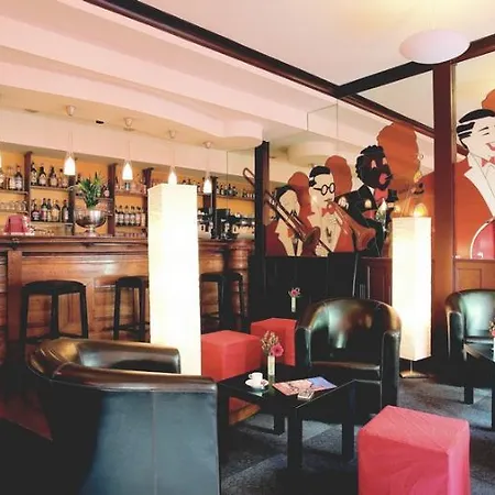 The Originals City, Bristol, 3*