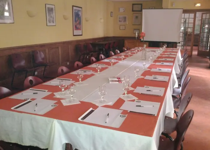 Western Le Bristol Hotel 3*