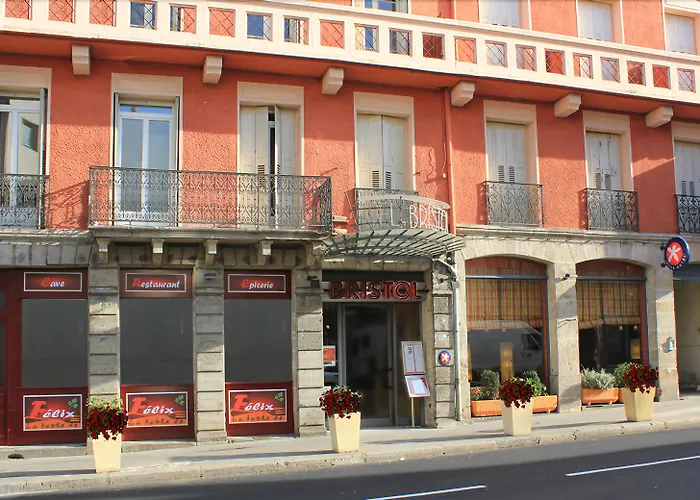 Western Le Bristol Hotel 3*